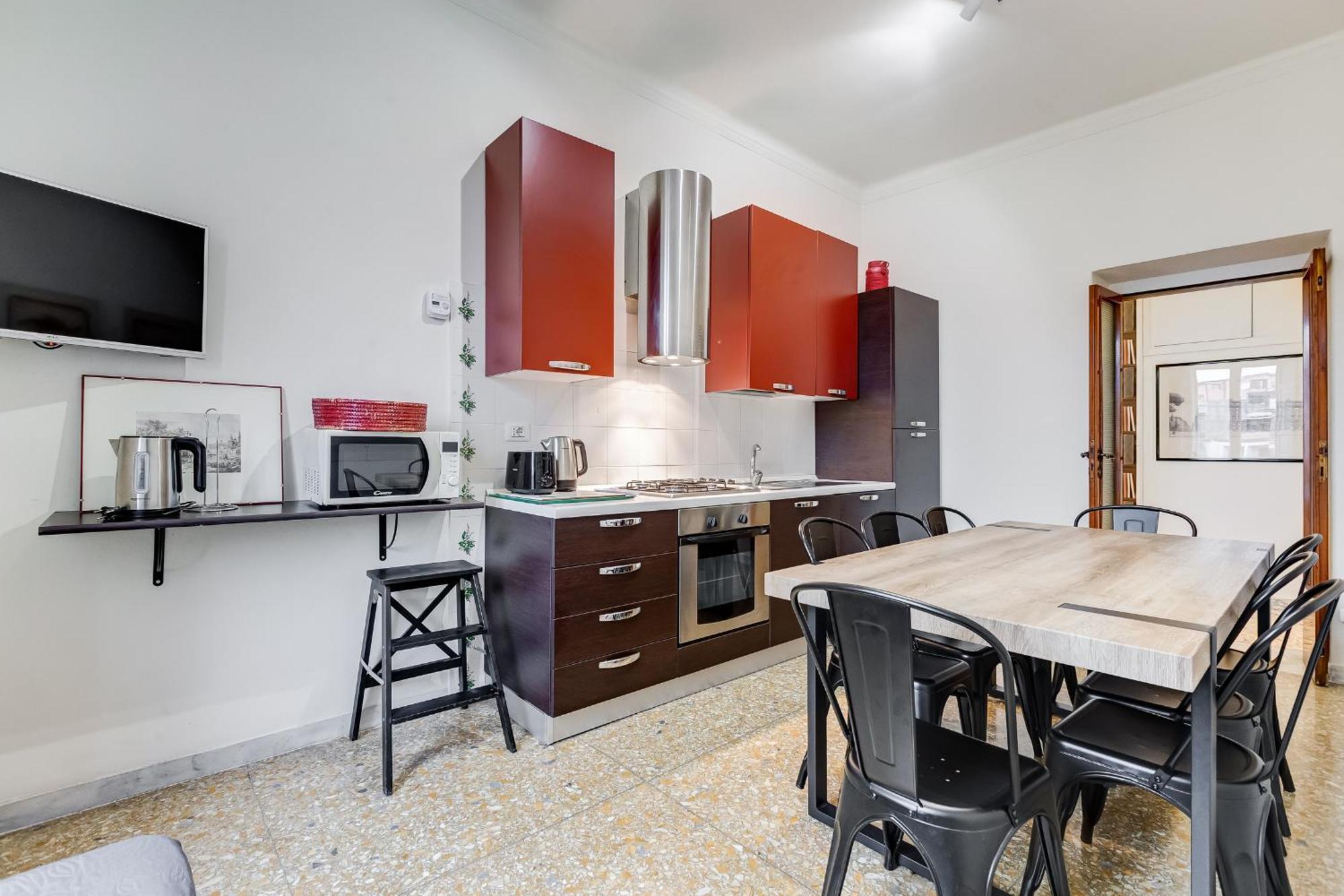 Vivilo Collection - San Vito View Apartment - 3 Bdr 2 Baths Рим Екстериор снимка