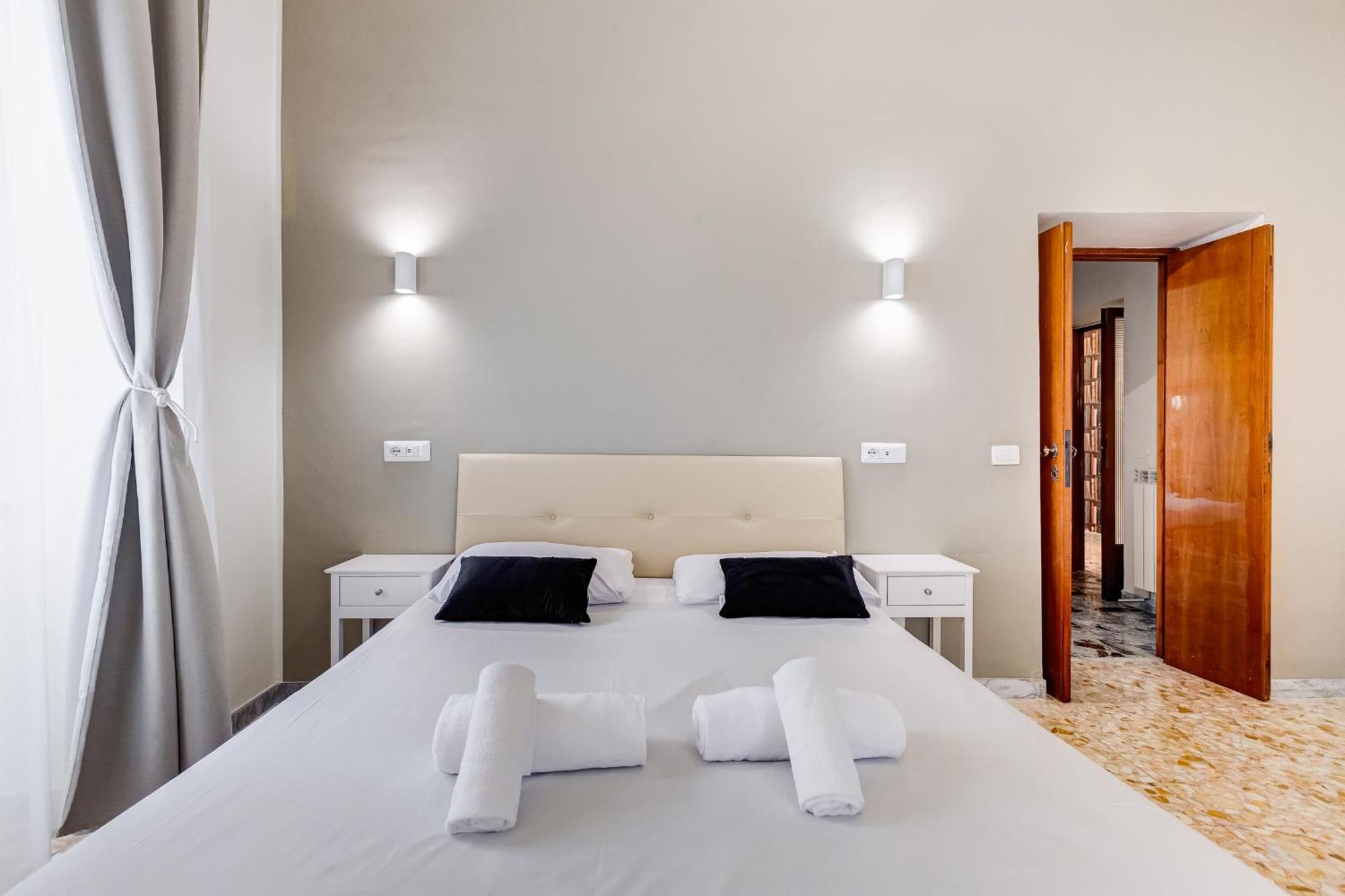 Vivilo Collection - San Vito View Apartment - 3 Bdr 2 Baths Рим Екстериор снимка