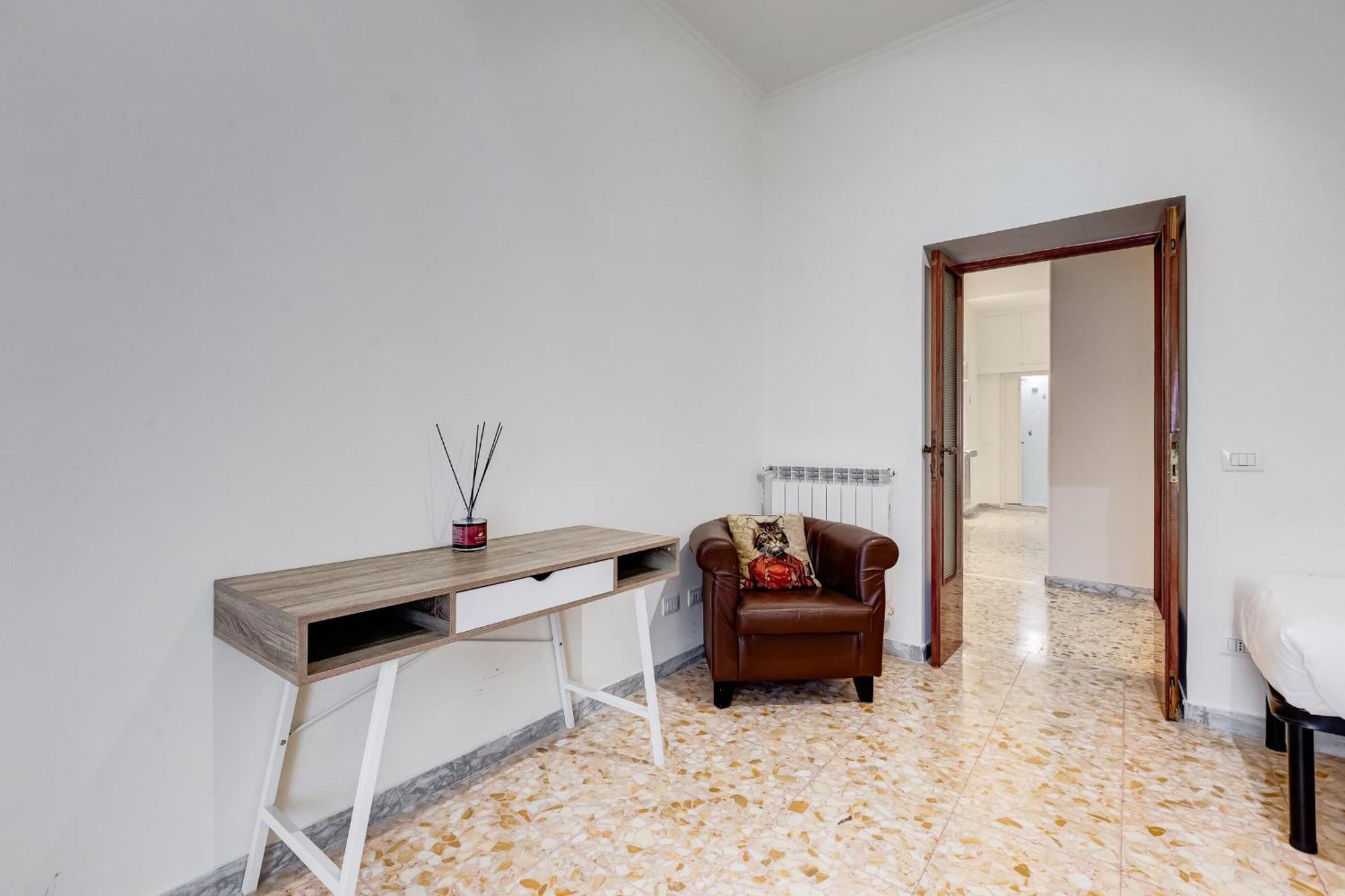 Vivilo Collection - San Vito View Apartment - 3 Bdr 2 Baths Рим Екстериор снимка