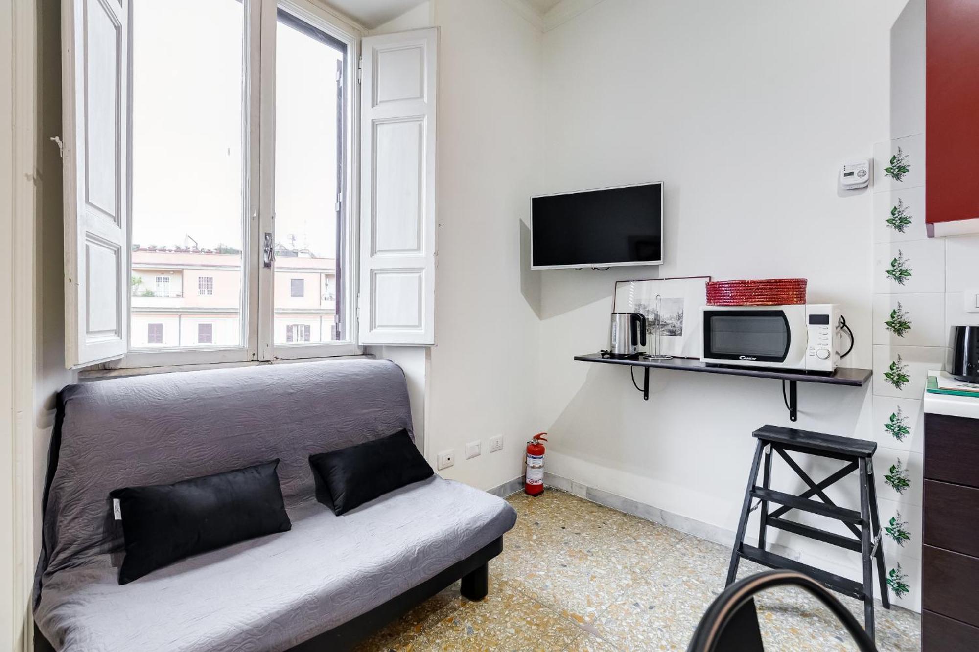 Vivilo Collection - San Vito View Apartment - 3 Bdr 2 Baths Рим Екстериор снимка
