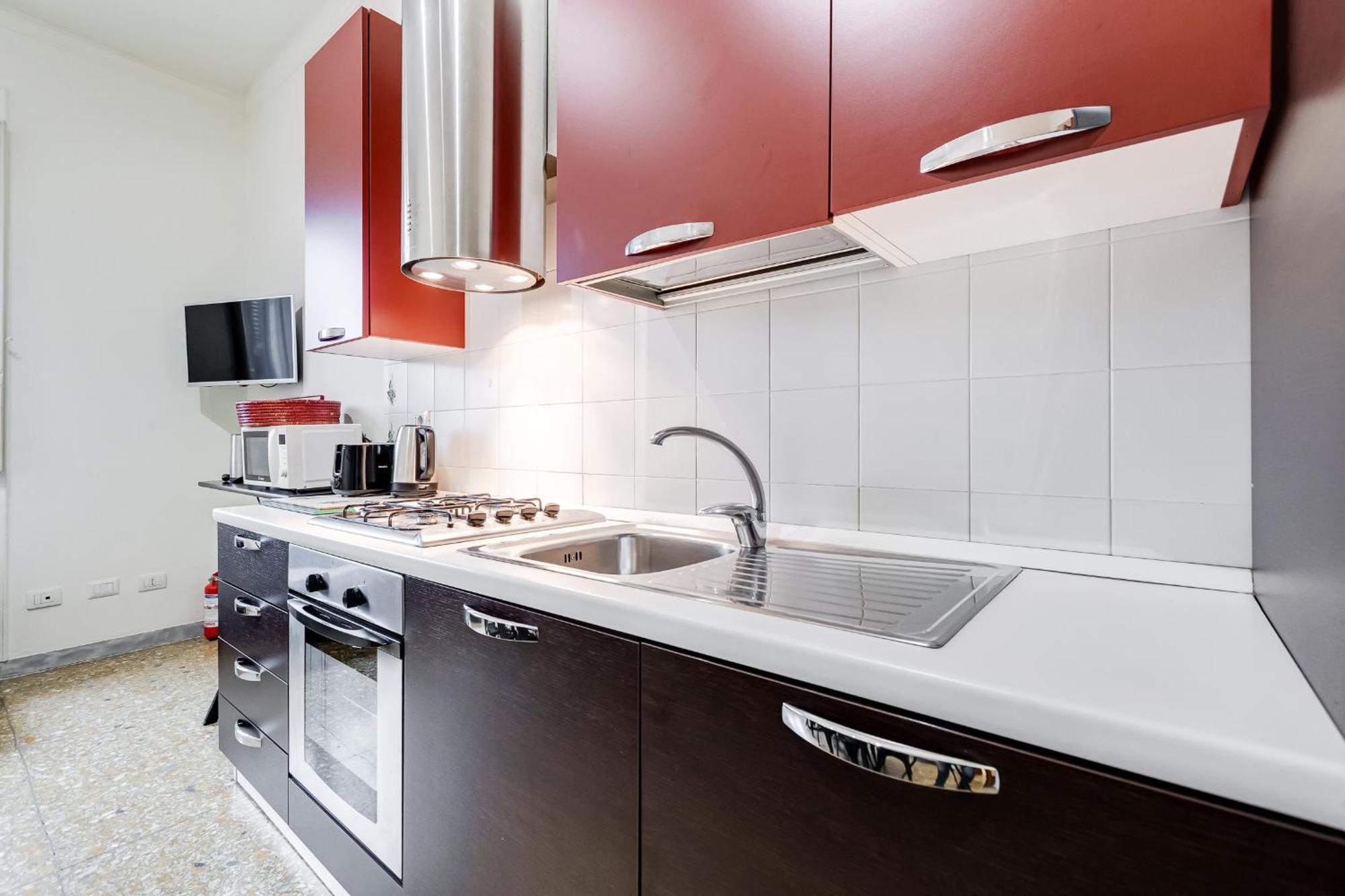 Vivilo Collection - San Vito View Apartment - 3 Bdr 2 Baths Рим Екстериор снимка