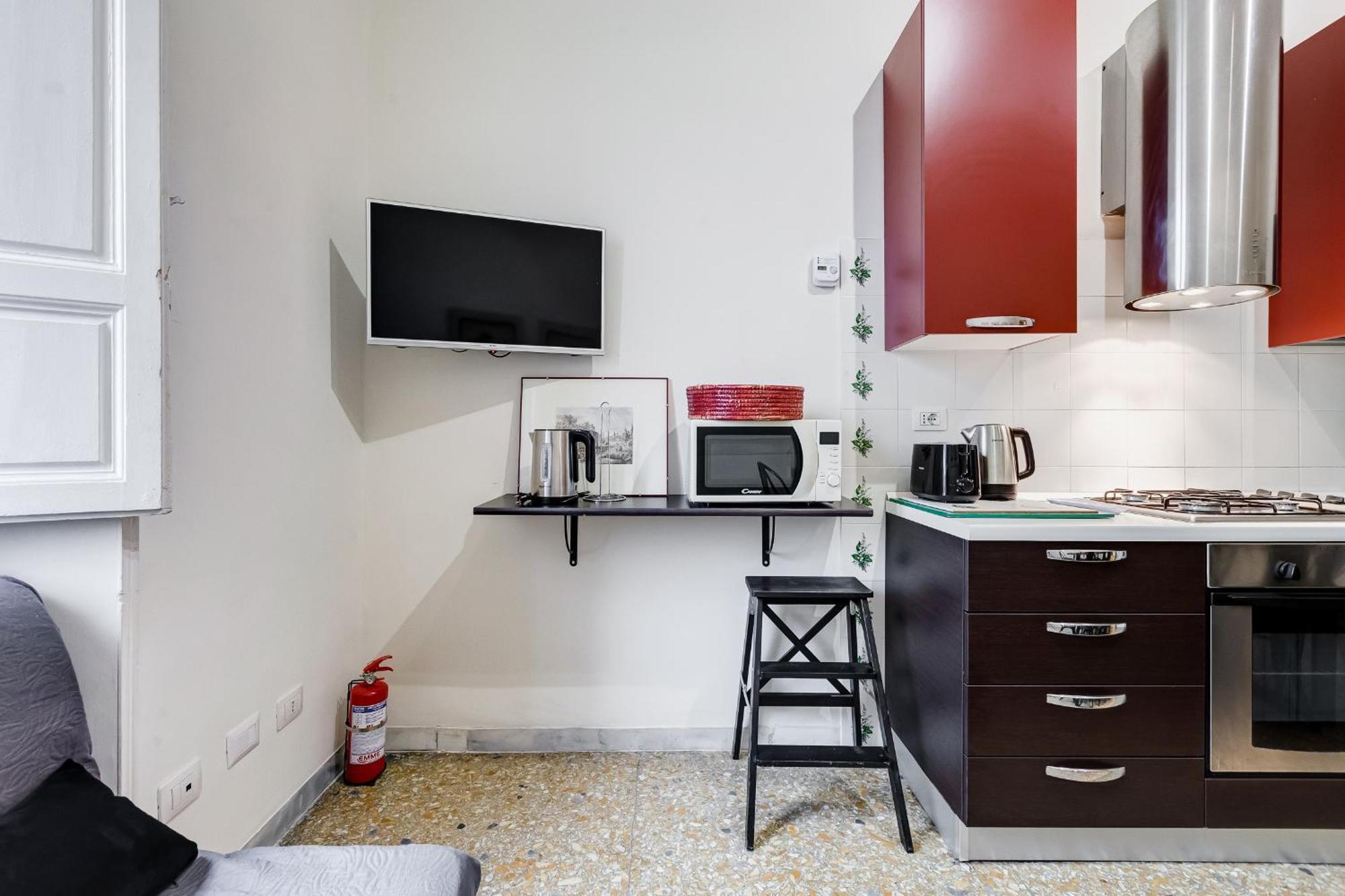 Vivilo Collection - San Vito View Apartment - 3 Bdr 2 Baths Рим Екстериор снимка